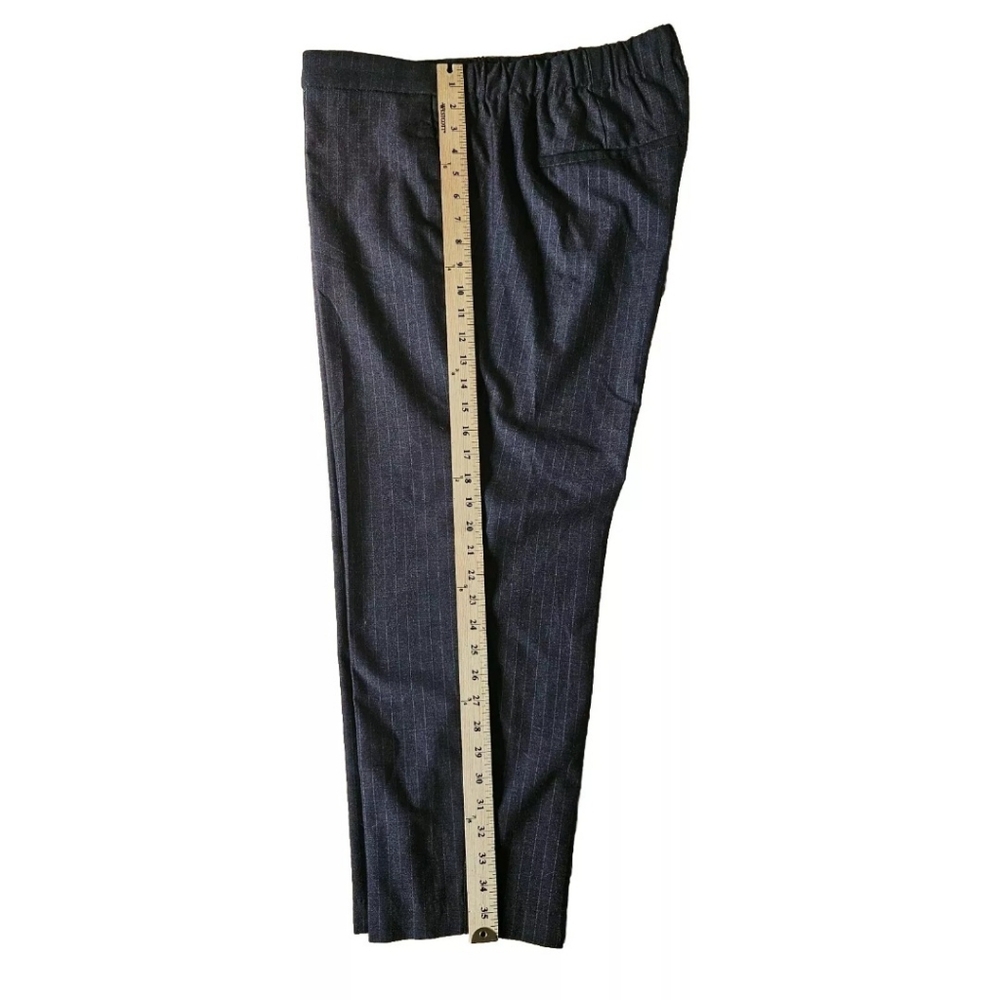 Old Navy Size 18 Gray Pinstripe Dress Slacks Pants Elastic Waist Pockets